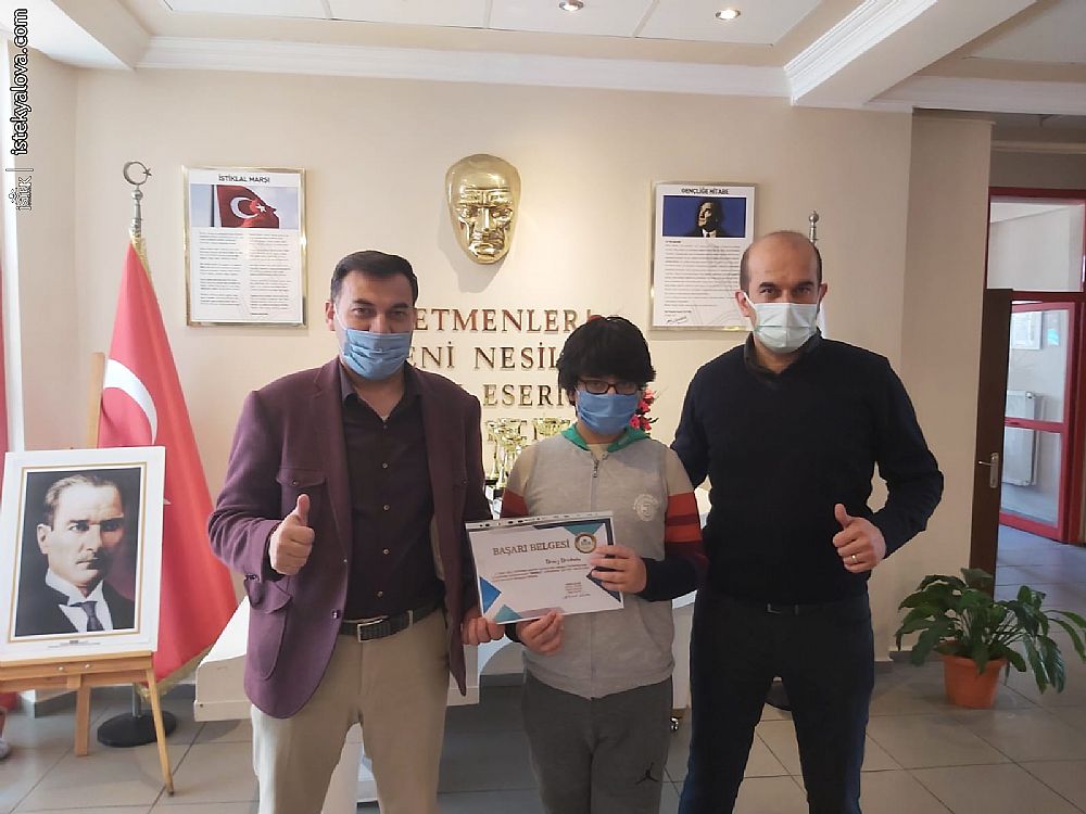 Satran Birincisi STEK Yalova Okullarndan